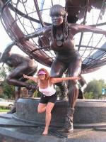 Spice Williams-Crosby: 525x700 / 89 Кб