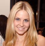 Никки Гриффин: 388x400 / 31 Кб