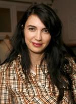 Shiva Rose: 293x400 / 35 Кб