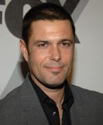 Карлос Бернард: 331x400 / 21 Кб