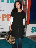 Анджела Оу: 332x448 / 29 Кб