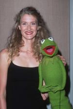 Лора Дерн: 468x694 / 53 Кб