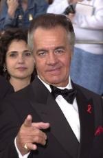 Тони Сирико: 261x400 / 19 Кб