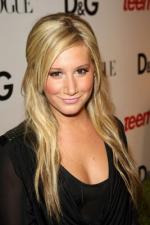 Эшли Тисдейл: 267x400 / 22 Кб