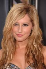 Эшли Тисдейл: 268x400 / 28 Кб