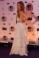 Майли Сайрус: 1363x2048 / 425 Кб