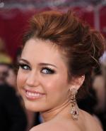 Майли Сайрус: 491x600 / 45 Кб