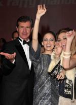 Майли Сайрус: 435x600 / 53 Кб