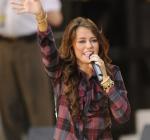 Майли Сайрус: 373x348 / 22 Кб