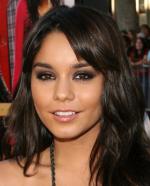 Ванесса Энн Хадженс: 323x400 / 27 Кб