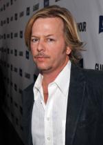 Дэвид Спейд: 286x400 / 20 Кб