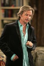 Дэвид Спейд: 334x500 / 32 Кб