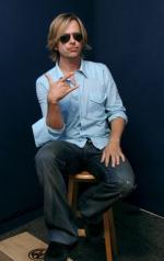 Дэвид Спейд: 253x400 / 18 Кб