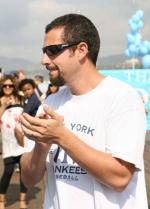 Адам Сэндлер: 288x400 / 26 Кб