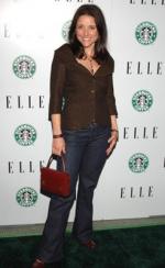 Джулия Луис-Дрейфус: 246x400 / 22 Кб