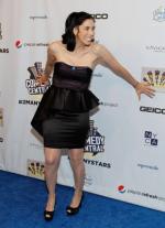 Сара Силверман: 290x400 / 24 Кб