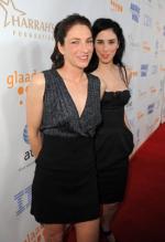 Сара Силверман: 275x400 / 21 Кб