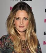 Дрю Бэрримор: 348x400 / 30 Кб