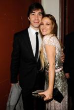 Дрю Бэрримор: 268x400 / 21 Кб