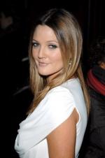 Дрю Бэрримор: 266x400 / 19 Кб
