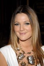 Дрю Бэрримор: 266x400 / 24 Кб
