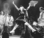 Дрю Бэрримор: 412x357 / 30 Кб