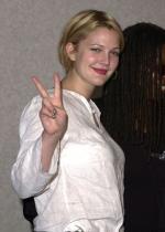 Дрю Бэрримор: 286x400 / 22 Кб