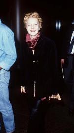 Дрю Бэрримор: 468x833 / 47 Кб