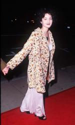 Дрю Бэрримор: 468x779 / 61 Кб