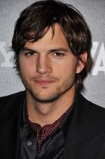 Эштон Кутчер: 266x400 / 22 Кб