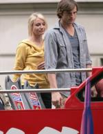 Эштон Кутчер: 310x400 / 32 Кб