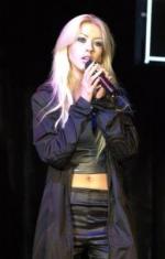 Кристина Агилера: 256x400 / 16 Кб