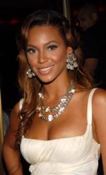 Бейонсе Ноулз: 242x400 / 21 Кб