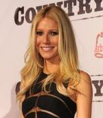 Гвинет Пэлтроу: 349x400 / 28 Кб