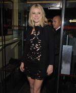 Гвинет Пэлтроу: 325x400 / 25 Кб