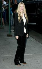 Гвинет Пэлтроу: 246x400 / 22 Кб