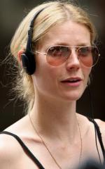 Гвинет Пэлтроу: 251x400 / 23 Кб