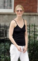 Гвинет Пэлтроу: 253x400 / 24 Кб