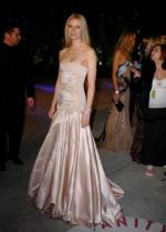 Гвинет Пэлтроу: 288x400 / 23 Кб