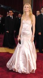 Гвинет Пэлтроу: 225x400 / 22 Кб