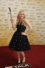 Аврил Лавин: 266x400 / 24 Кб