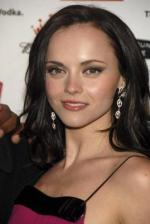 Кристина Риччи: 269x400 / 22 Кб