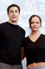 Кристина Риччи: 264x400 / 18 Кб