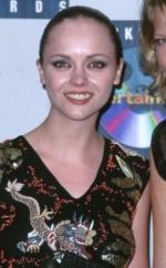 Кристина Риччи: 248x400 / 23 Кб