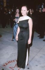 Кристина Риччи: 262x400 / 17 Кб