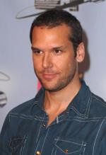 Дейн Кук: 274x400 / 22 Кб