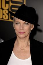 Энни Ленокс: 266x400 / 14 Кб