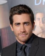 Джейк Джилленхол: 323x400 / 21 Кб