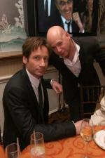 Дэвид Духовны: 267x400 / 24 Кб