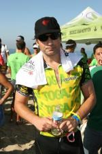 Дэвид Духовны: 267x400 / 31 Кб